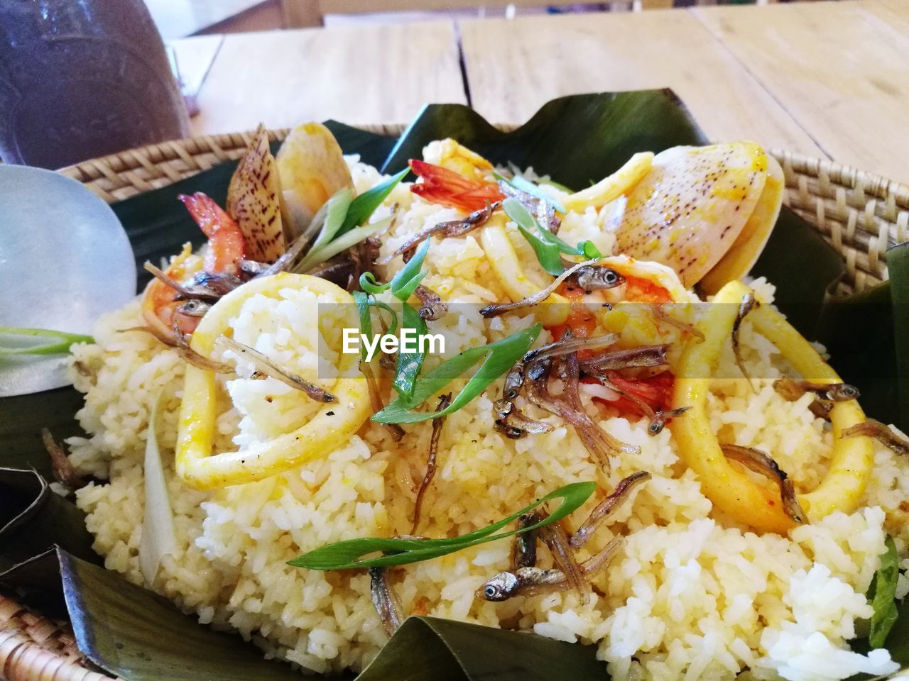 CLOSE-UP OF FOOD SERVED ON PLATE