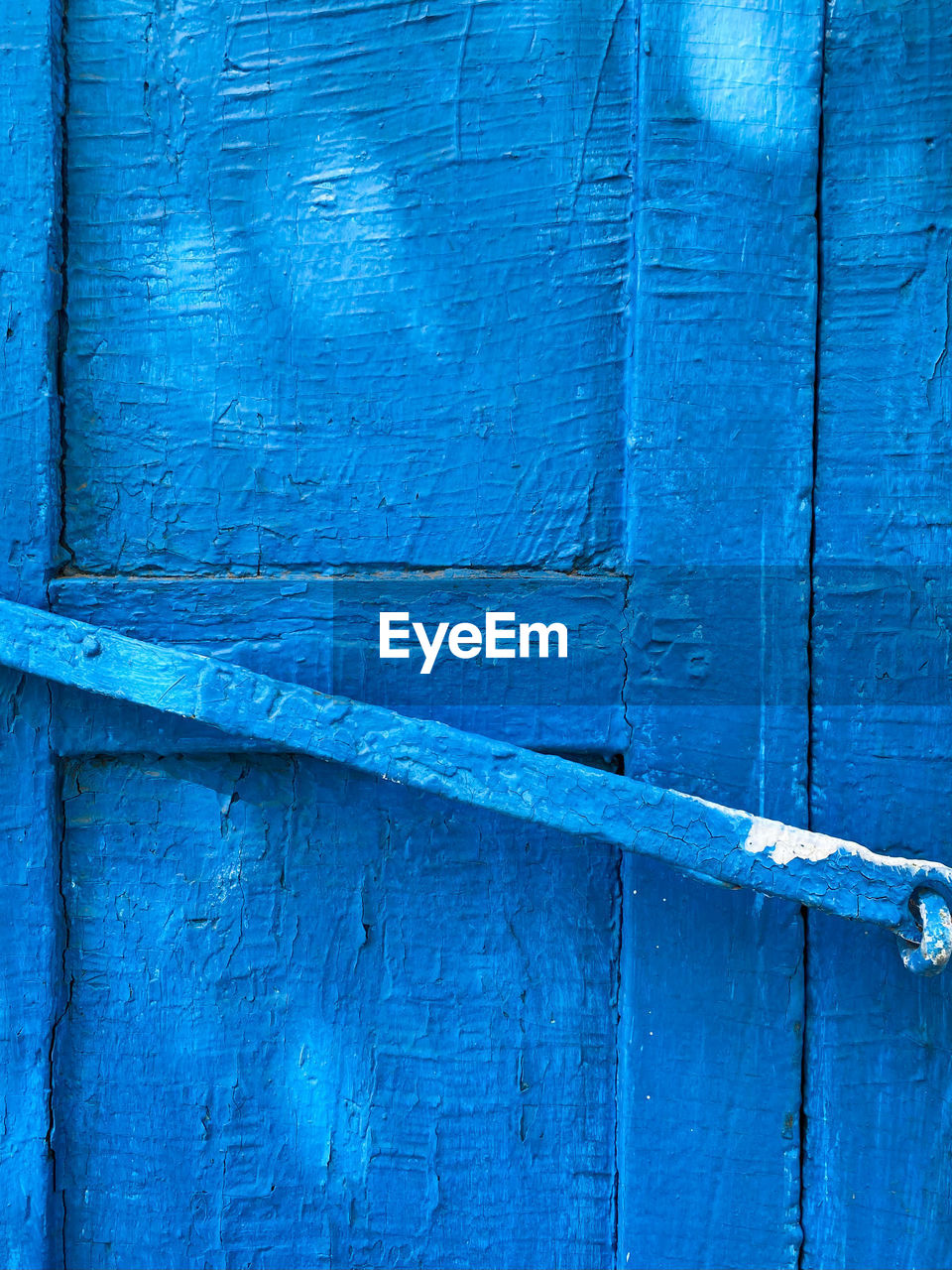 FULL FRAME SHOT OF WOODEN WALL