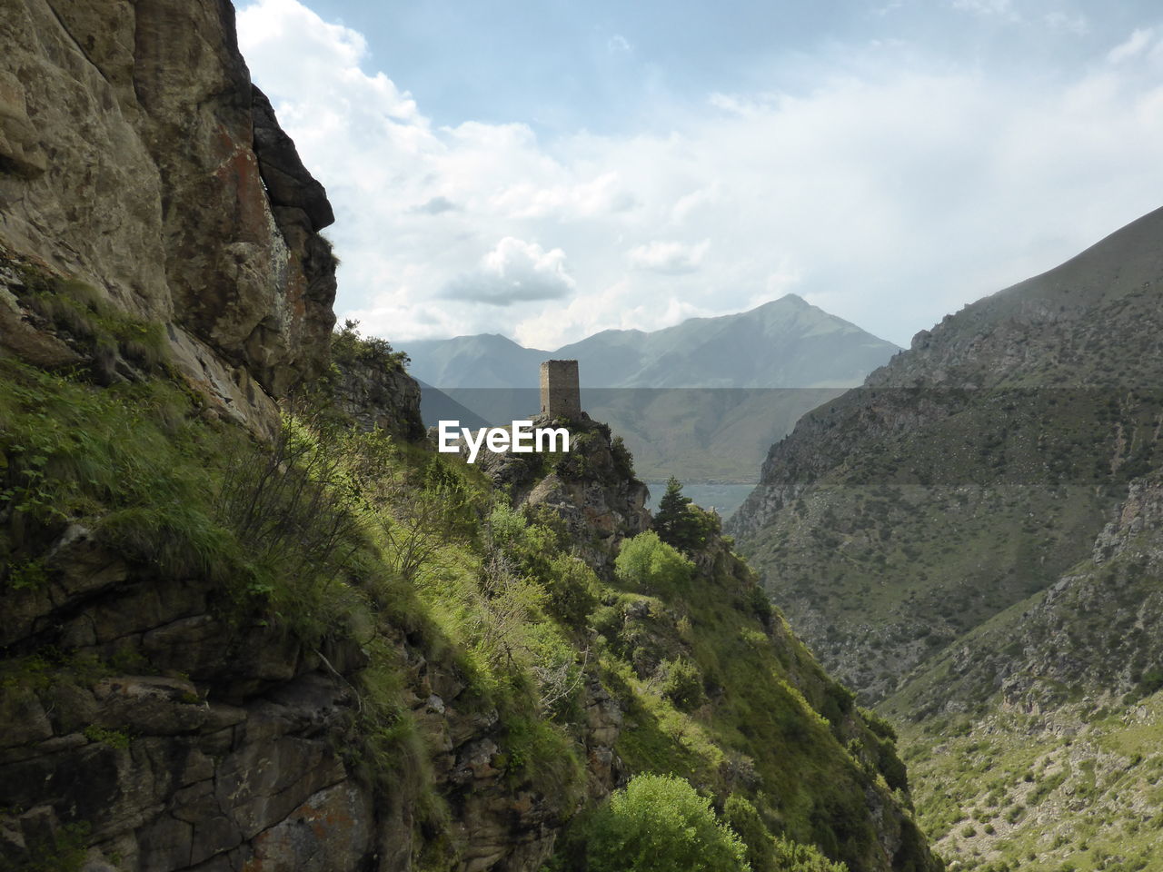 PANORAMIC VIEW OF LANDSCAPE AGAINST SKY