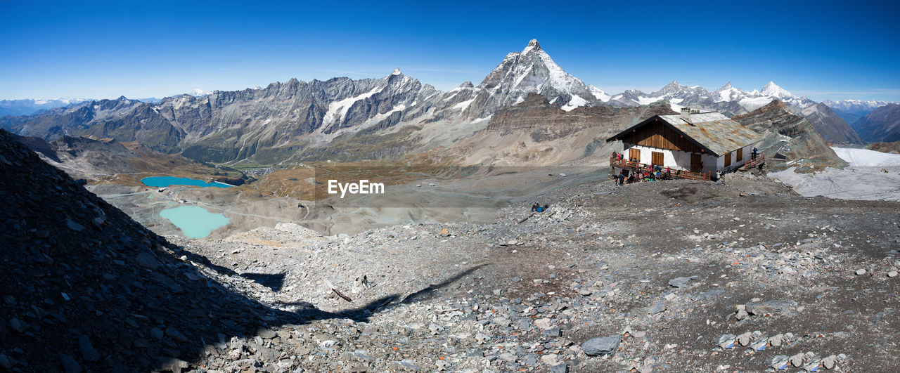 SNOWCAPPED MOUNTAIN AGAINST SKY