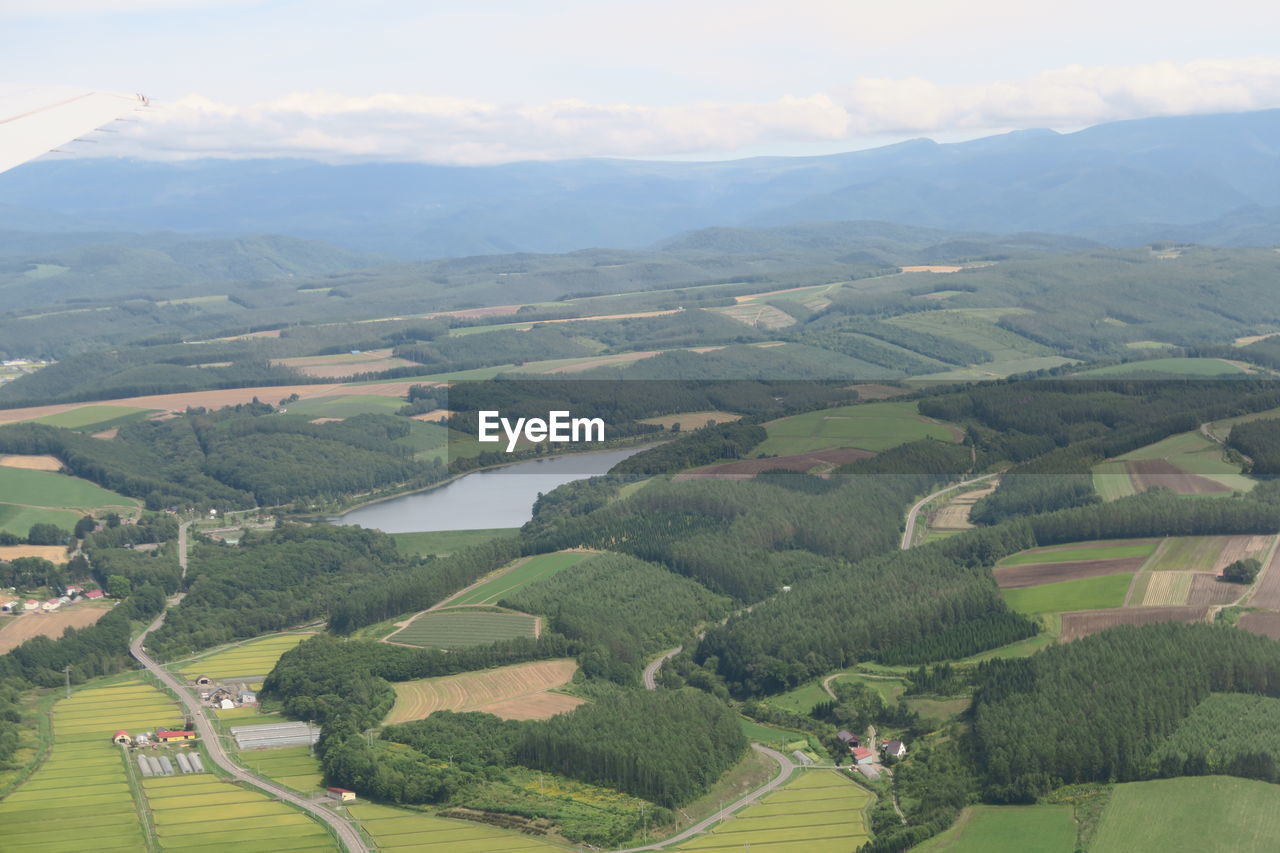 HIGH ANGLE VIEW OF LANDSCAPE