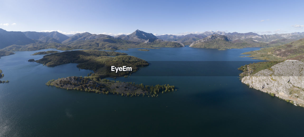 Porma's reservoir panoramic from aerial view