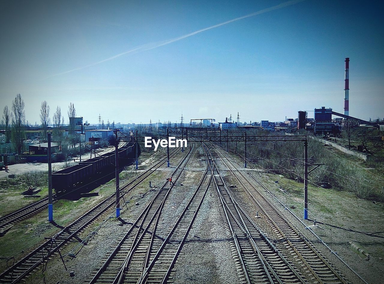 HIGH ANGLE VIEW OF RAILWAY TRACKS