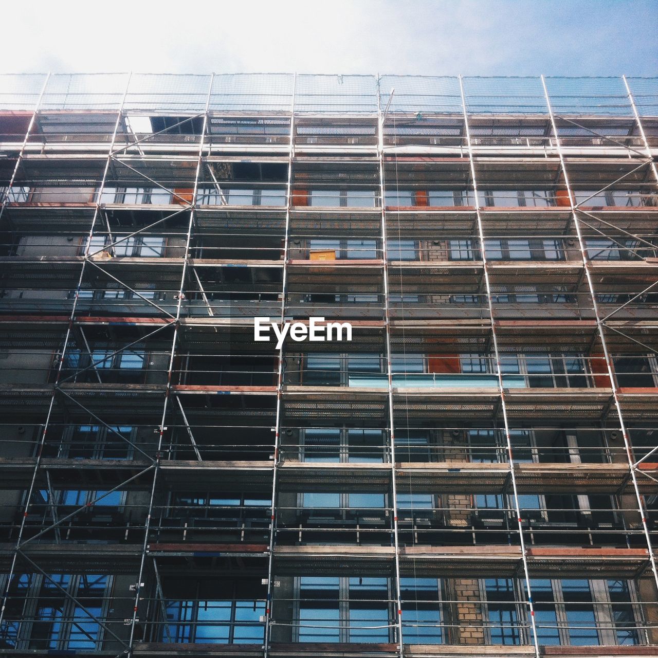 LOW ANGLE VIEW OF MODERN BUILDINGS