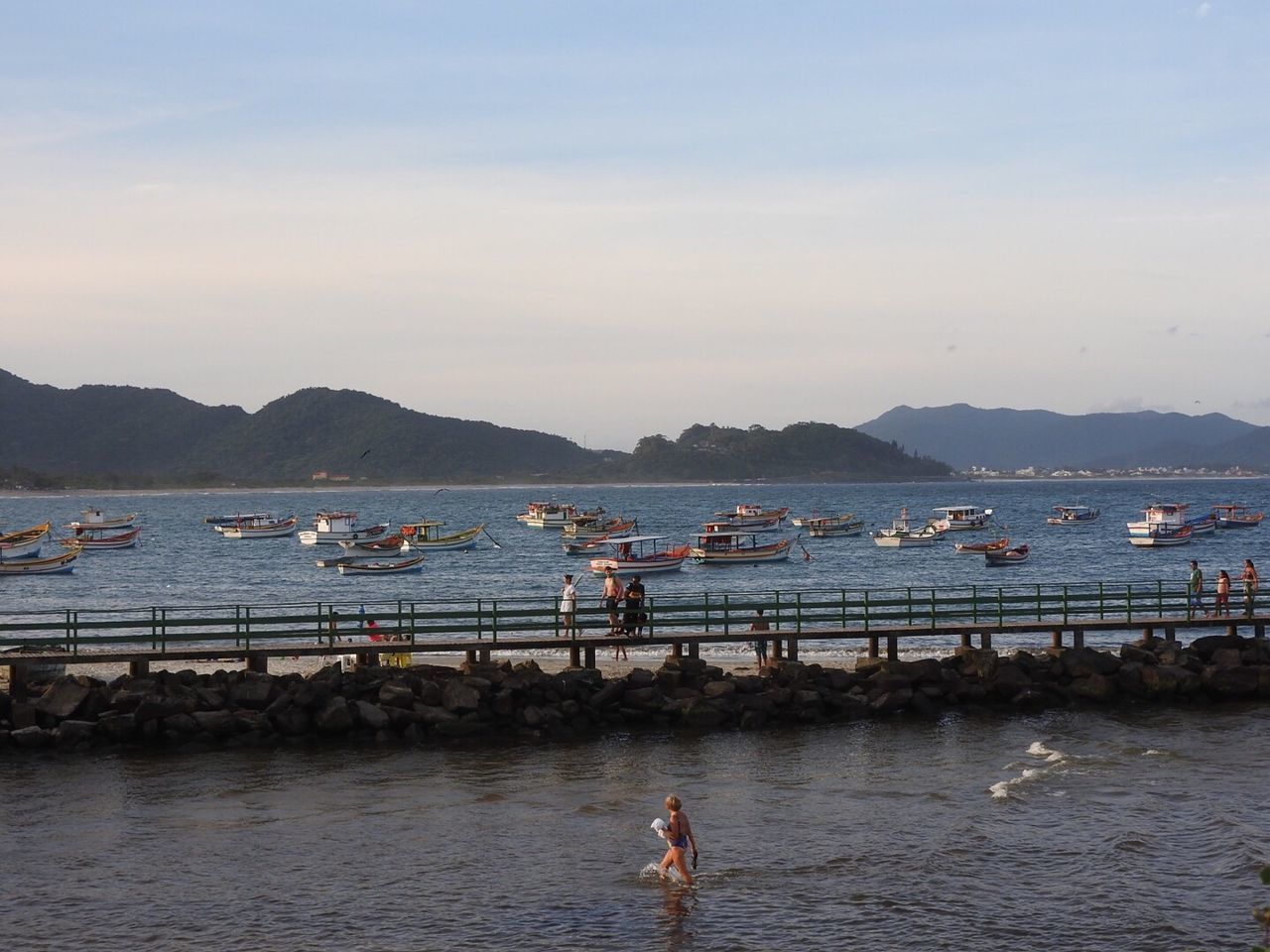 VIEW OF BOATS IN WATER