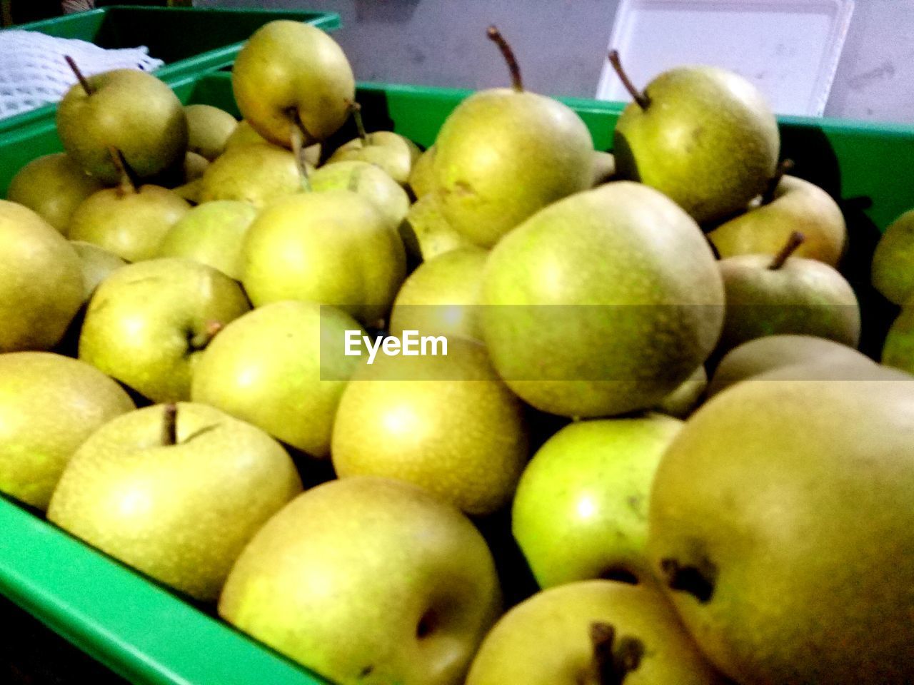 VARIETY OF FRUITS FOR SALE IN MARKET