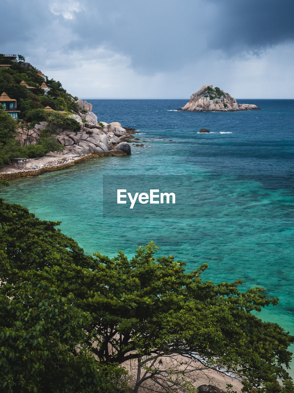 Scenic view of tropical paradise beach. rocky coastline and turquoise sea. koh tao island, thailand.