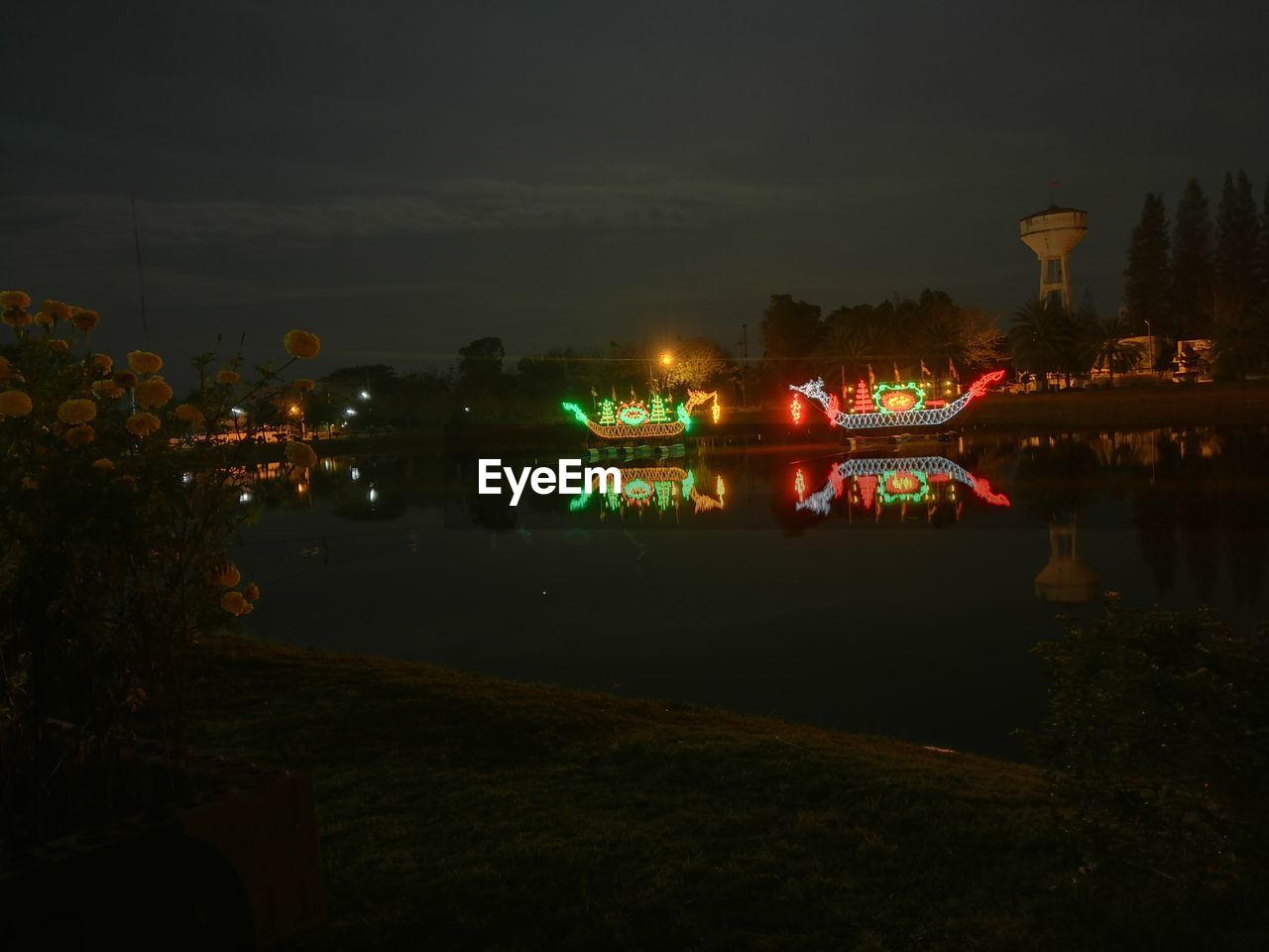 ILLUMINATED BUILDINGS AT NIGHT