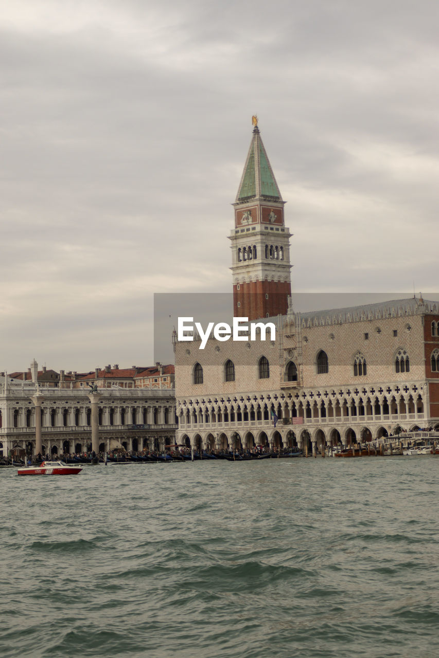 View of historic building against cloudy sky