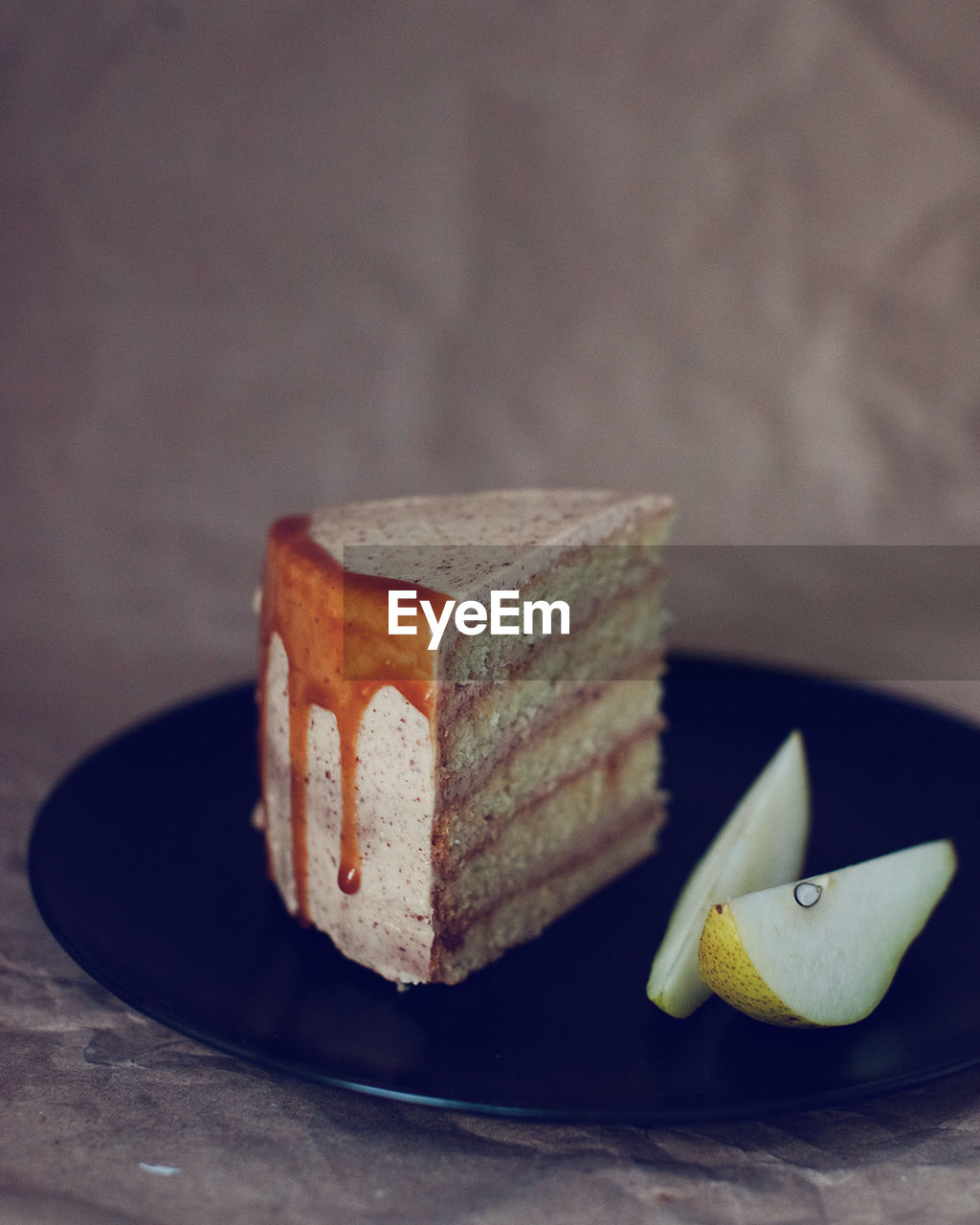 CLOSE-UP OF CAKE IN PLATE