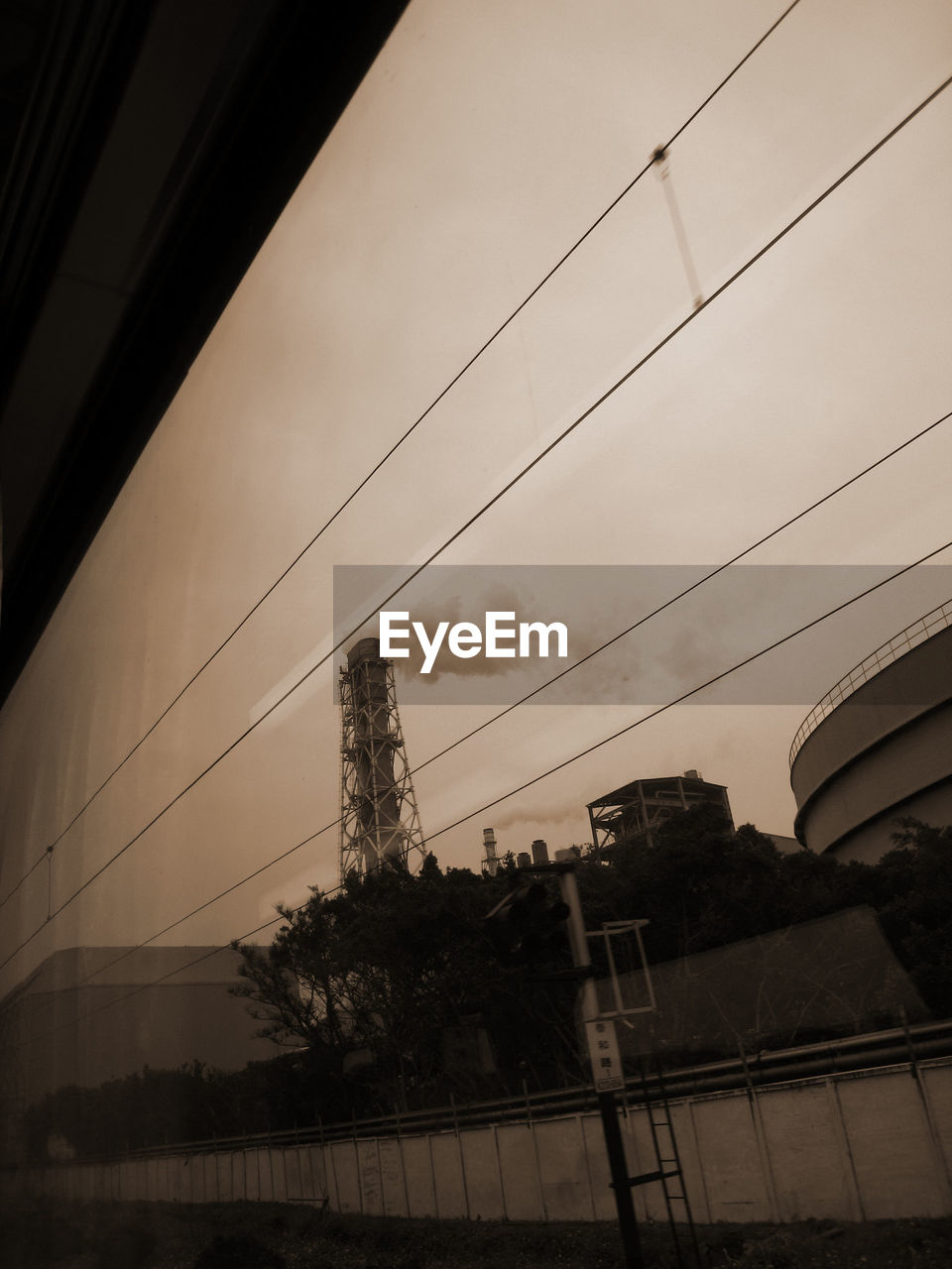 VIEW OF RAILWAY TRACKS AGAINST SKY