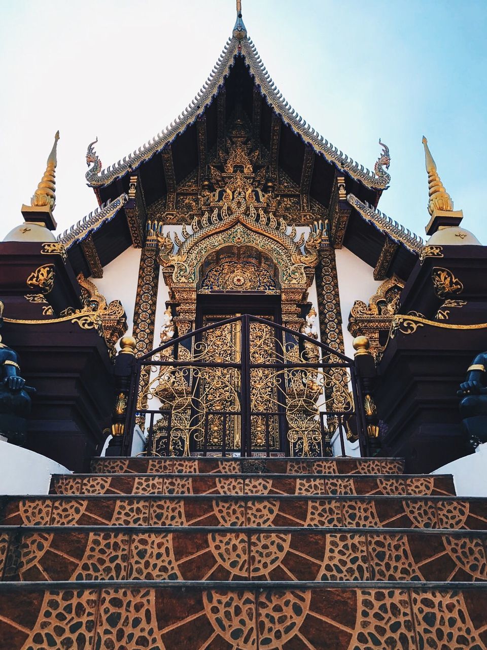 VIEW OF PAGODA AGAINST SKY