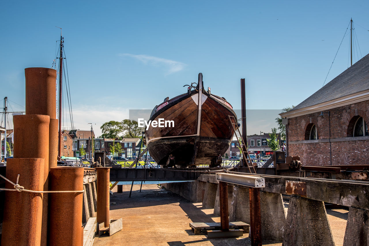 Den helder, the netherlands. 7 july 2021. flatboat on the slipway at the shipyard in den helder.