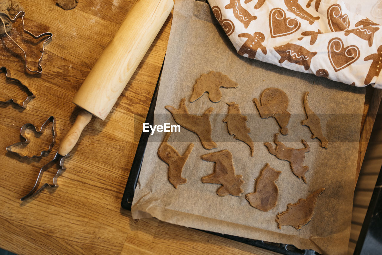 Animal shaped cookies on baking sheet