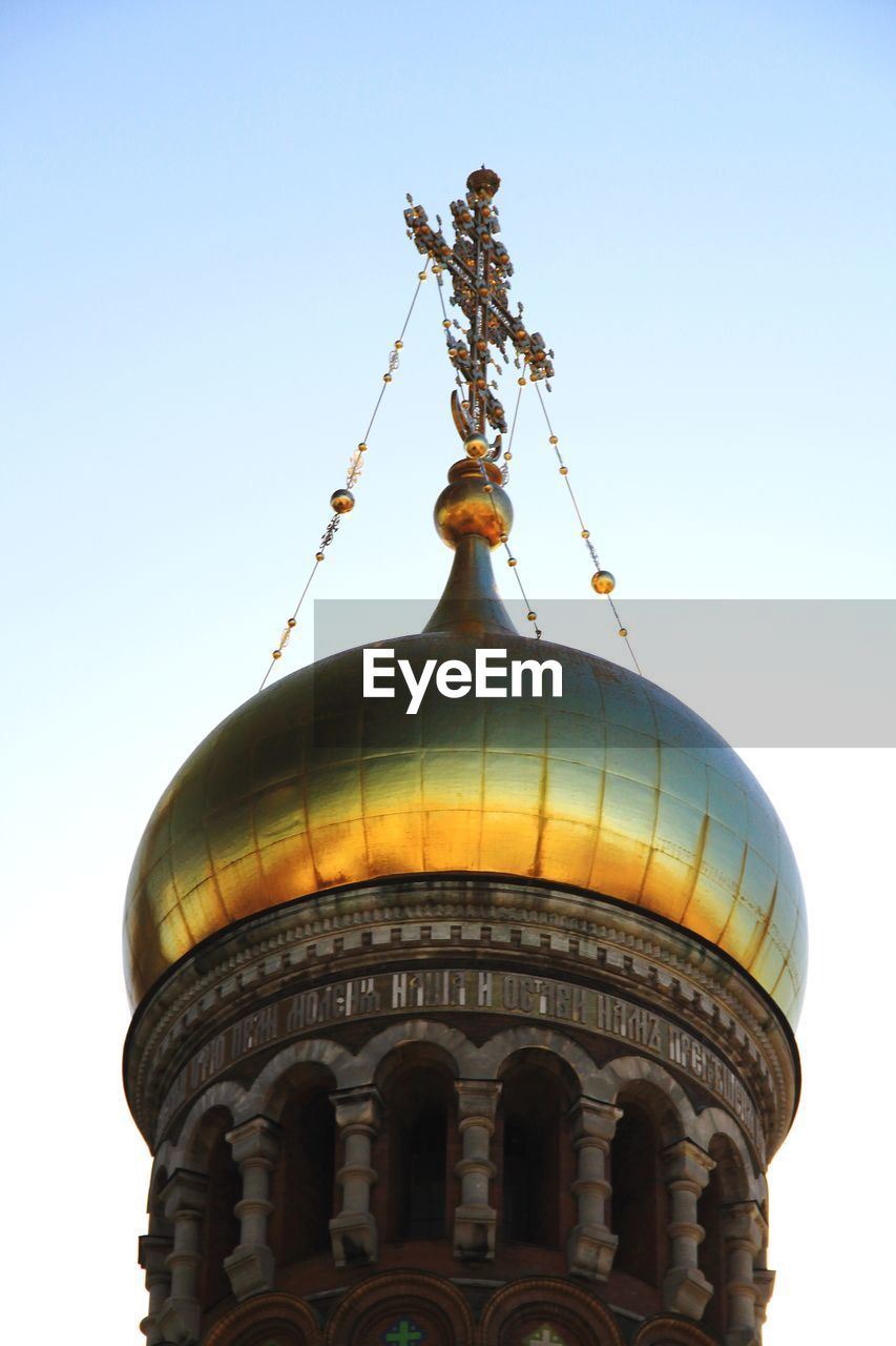 LOW ANGLE VIEW OF CHURCH AGAINST CLEAR SKY