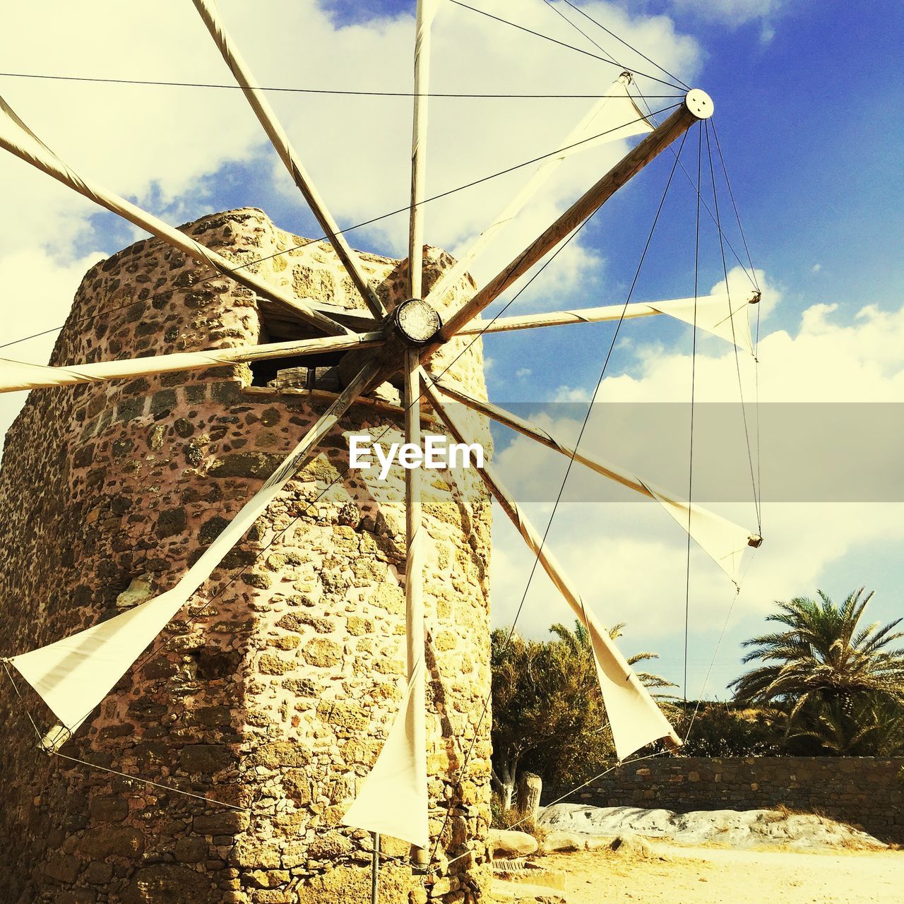 LOW ANGLE VIEW OF WINDMILL AGAINST SKY