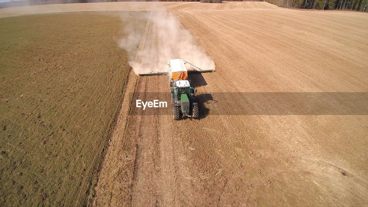 PEOPLE WORKING IN FARM