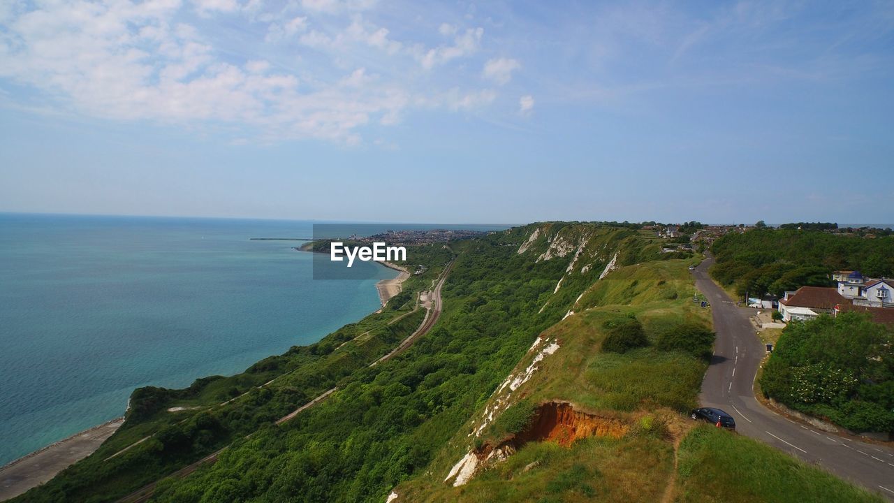 AERIAL VIEW OF SEA AGAINST SKY