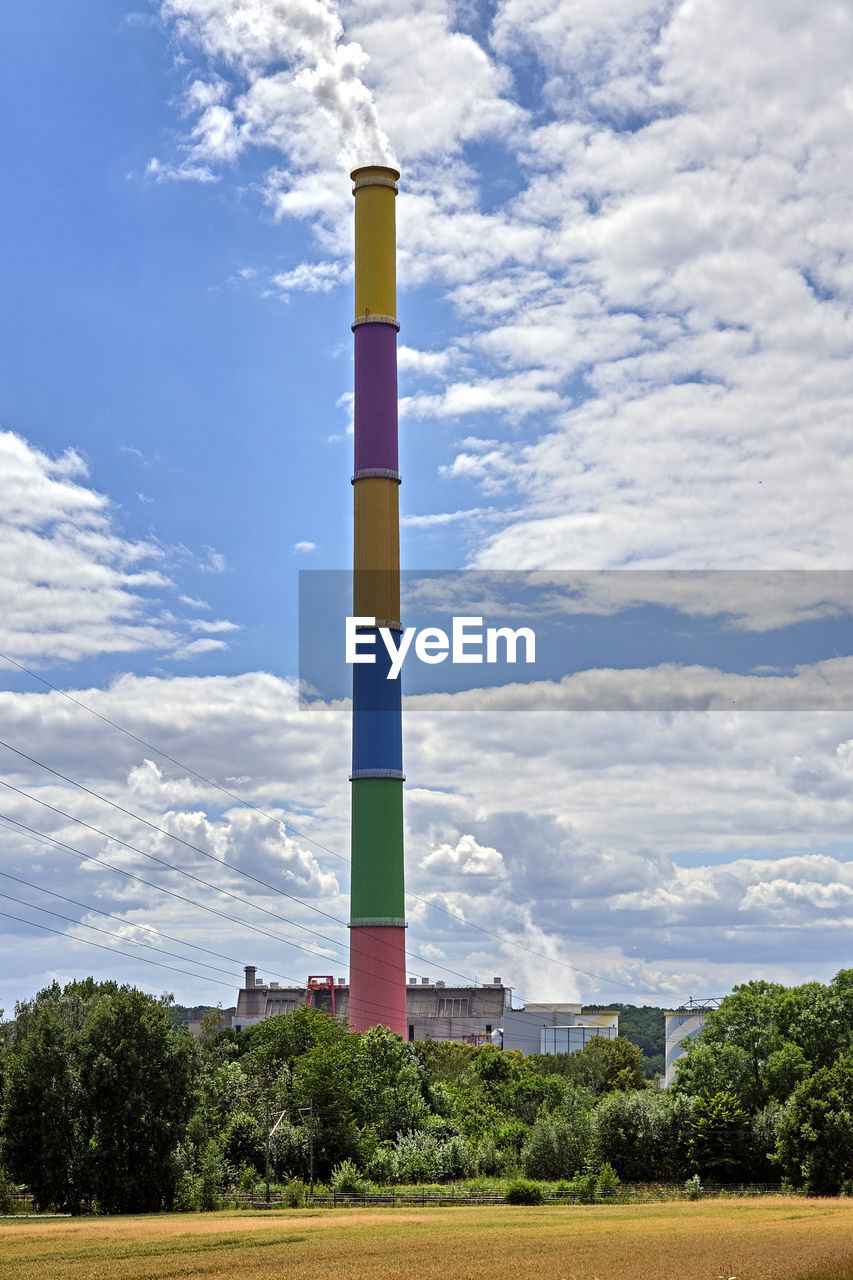 LOW ANGLE VIEW OF TOWER AGAINST SKY