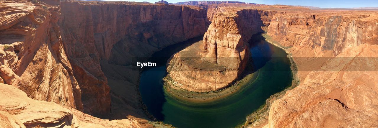 Panoramic view of horseshoe canyon