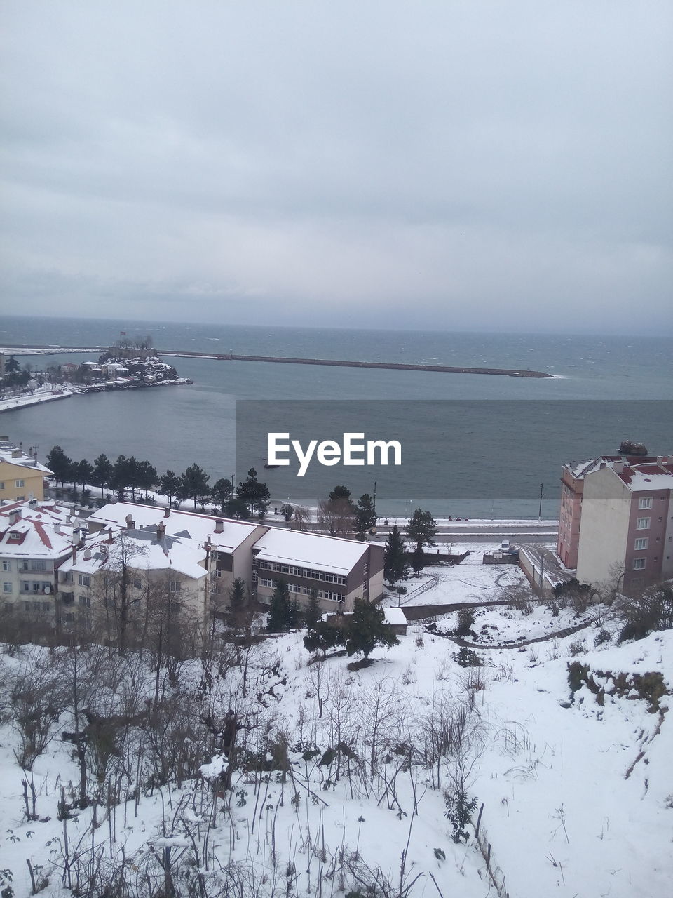 SCENIC VIEW OF SEA DURING WINTER