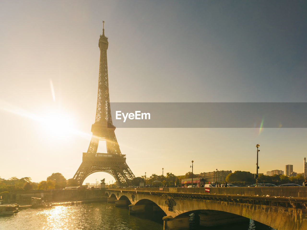 Eifel tower early in the morning view from the other side of the seine river