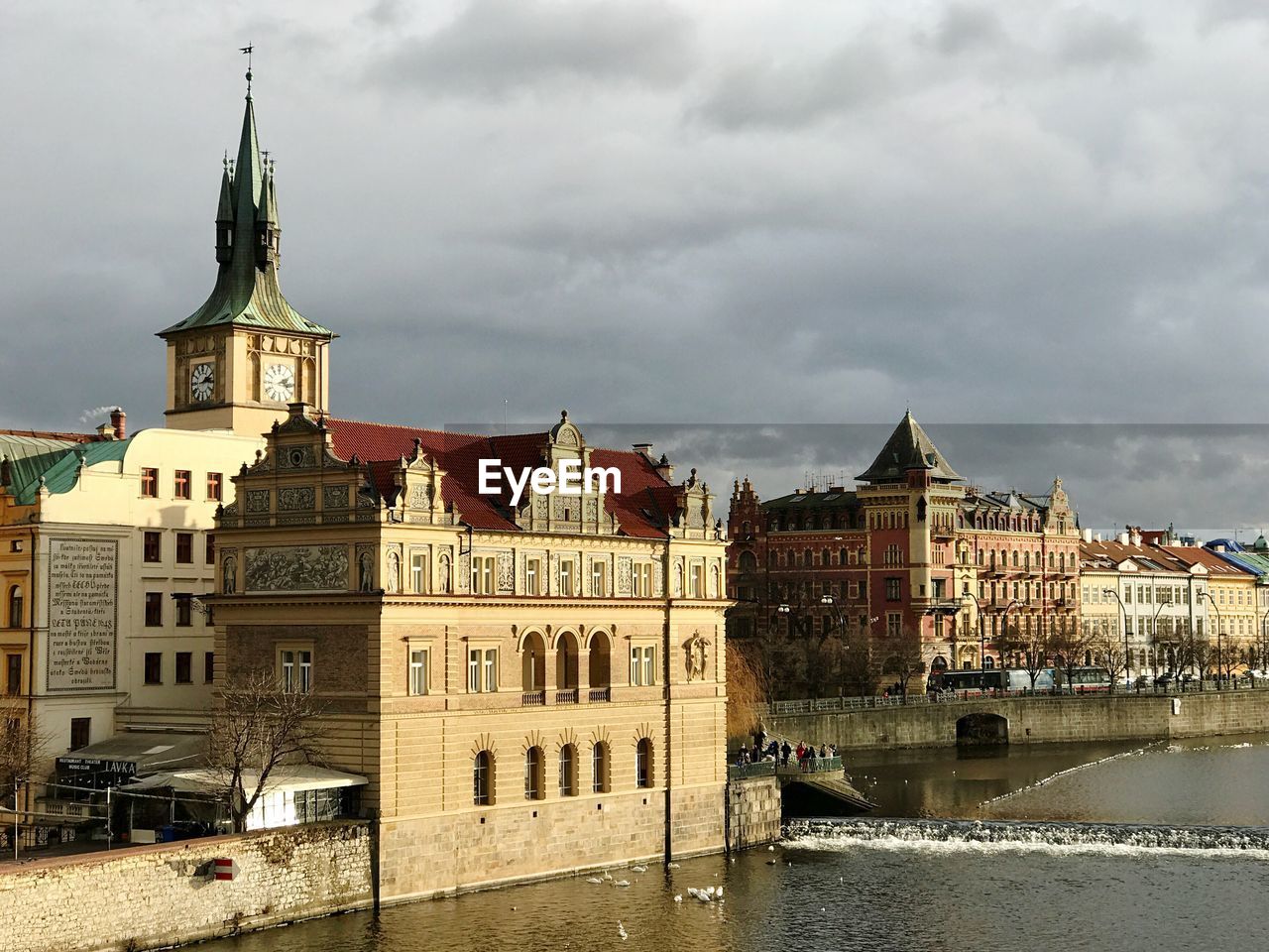 CLOCK TOWER IN CITY