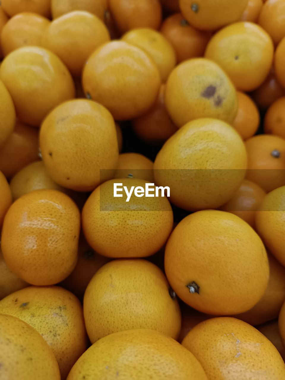 Full frame shot of oranges