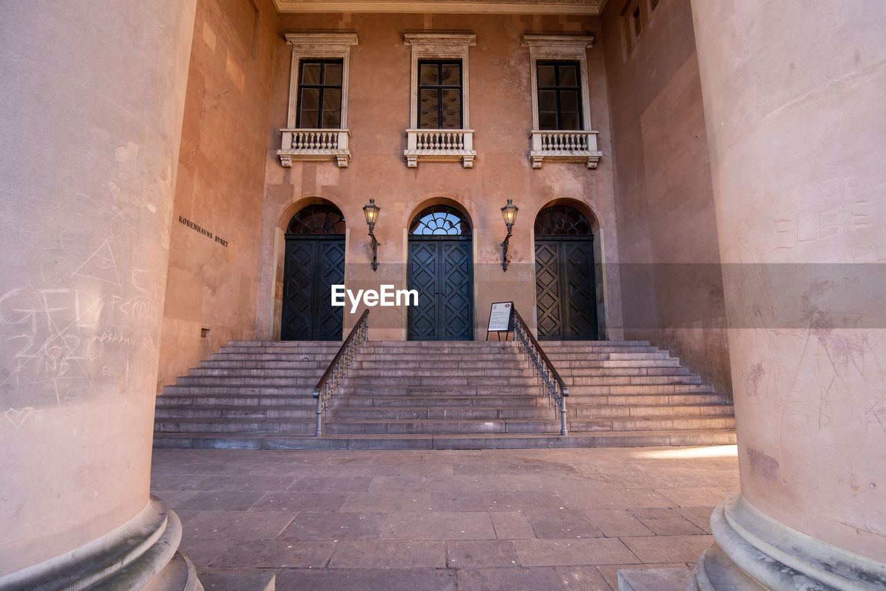 OLD BUILDING
