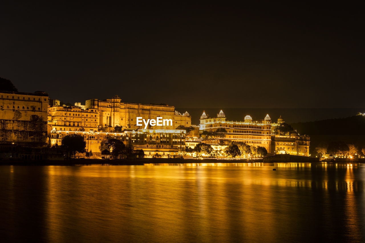 City palace, udaipur on diwali