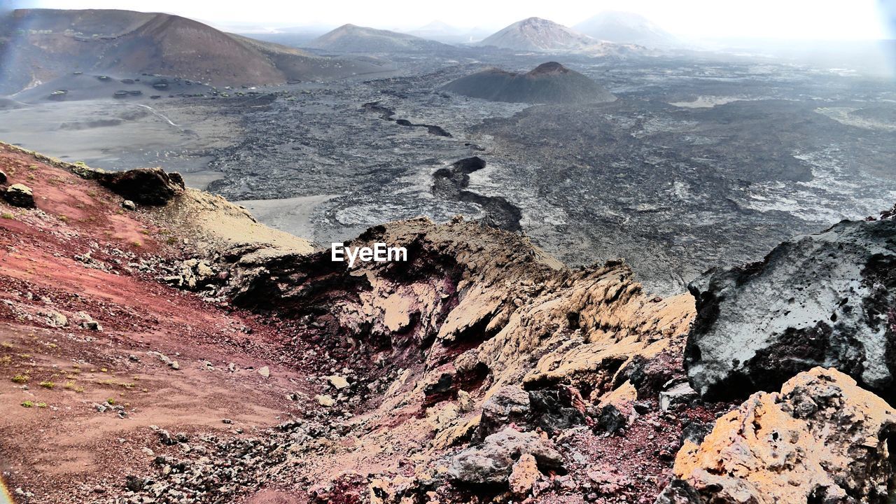 AERIAL VIEW OF MOUNTAIN