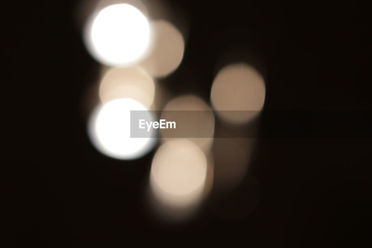 DEFOCUSED LIGHTS AT NIGHT