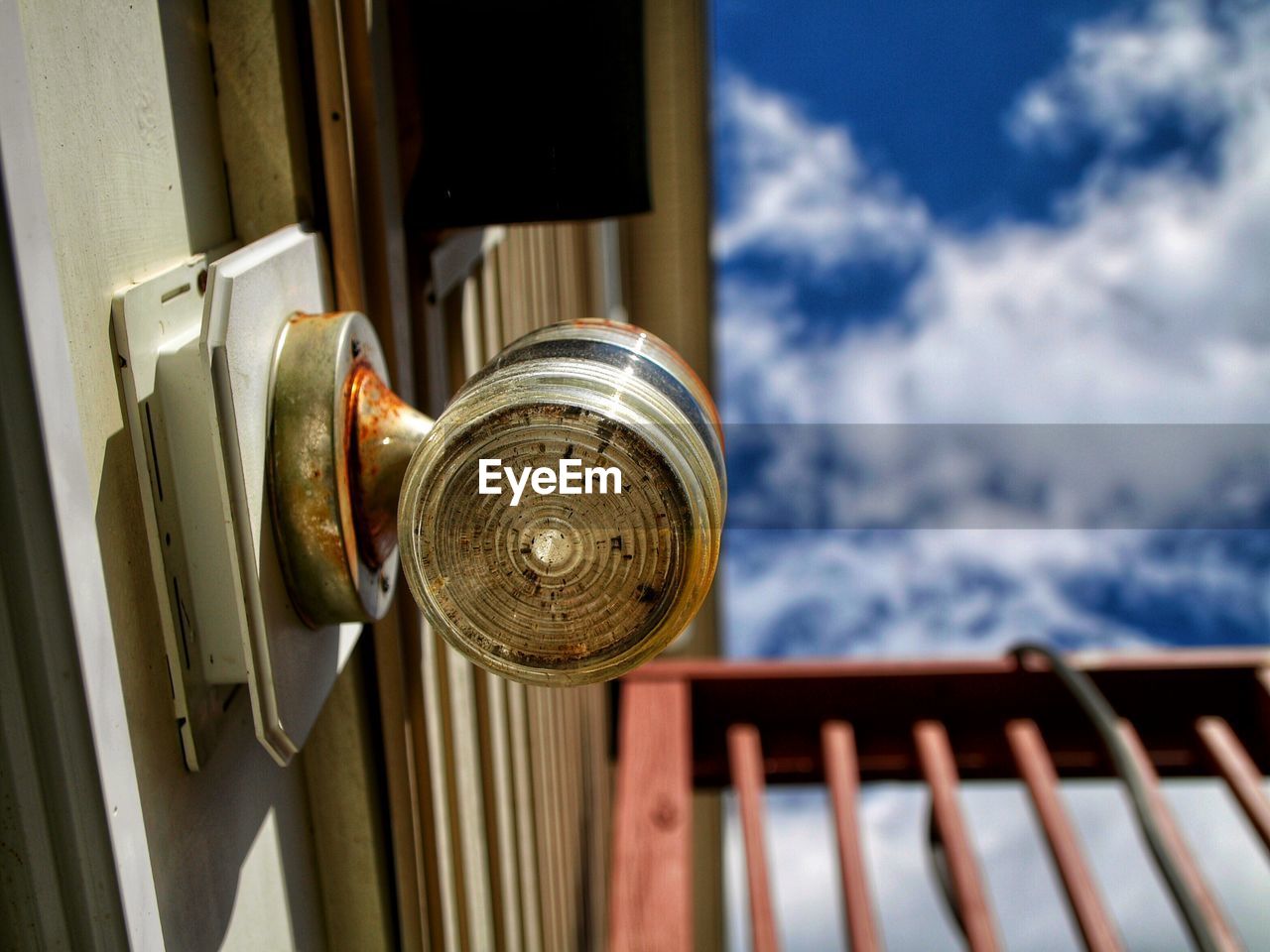 CLOSE-UP OF METAL DOOR ON BUILDING