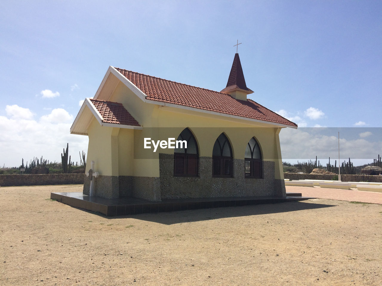 BUILT STRUCTURE AGAINST SKY