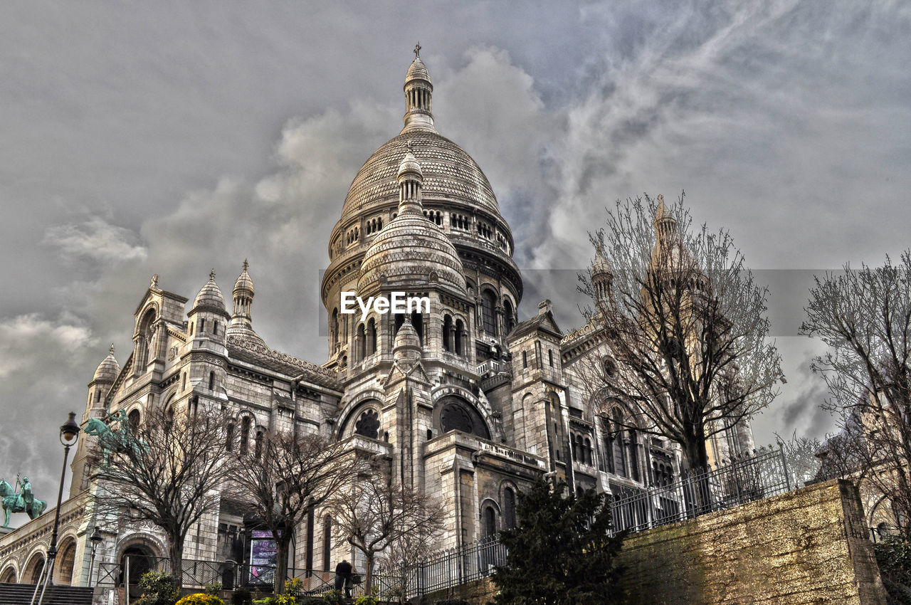 LOW ANGLE VIEW OF CHURCH AGAINST SKY