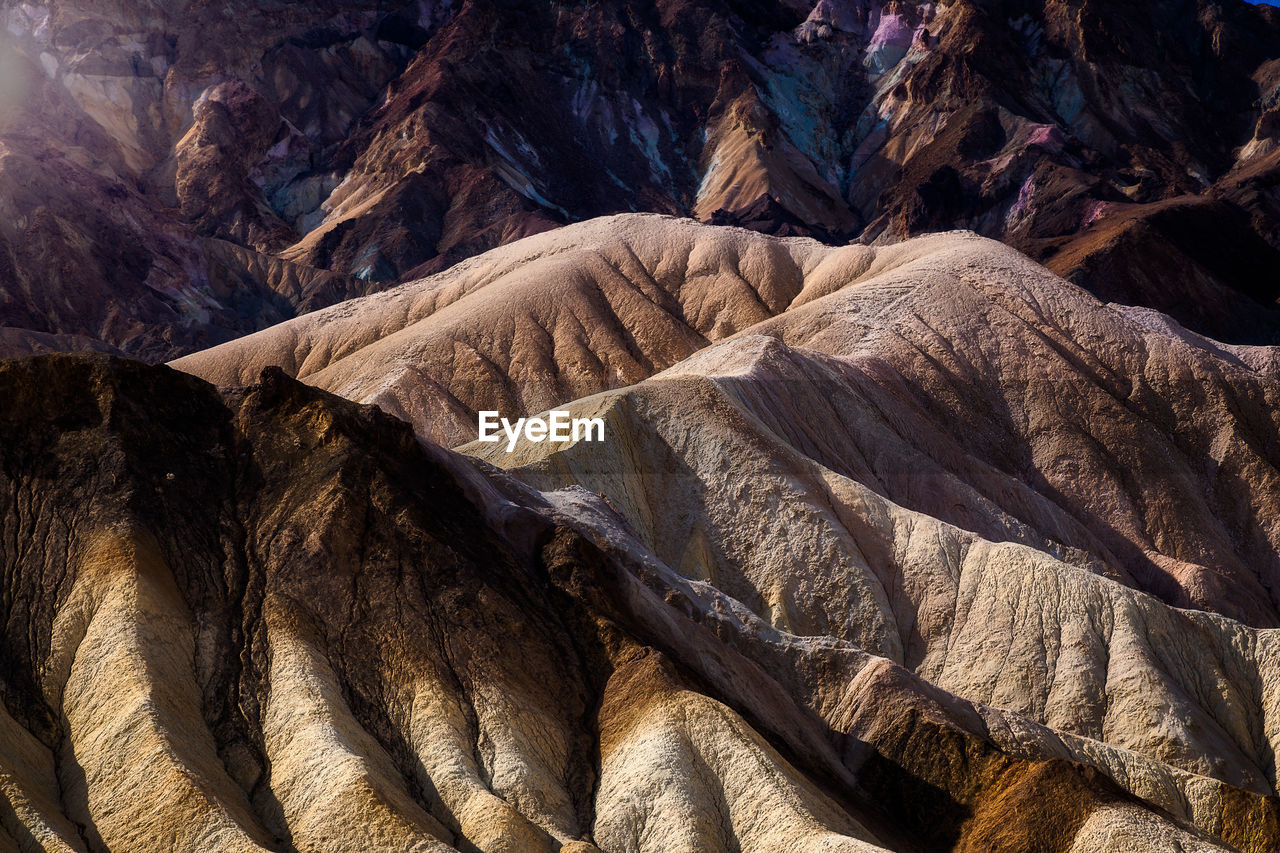 FULL FRAME SHOT OF ROCK FORMATIONS