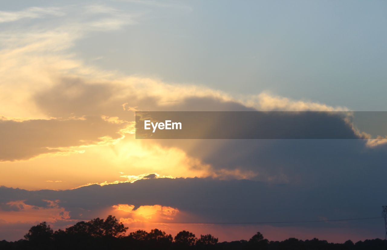 LOW ANGLE VIEW OF SKY DURING SUNSET