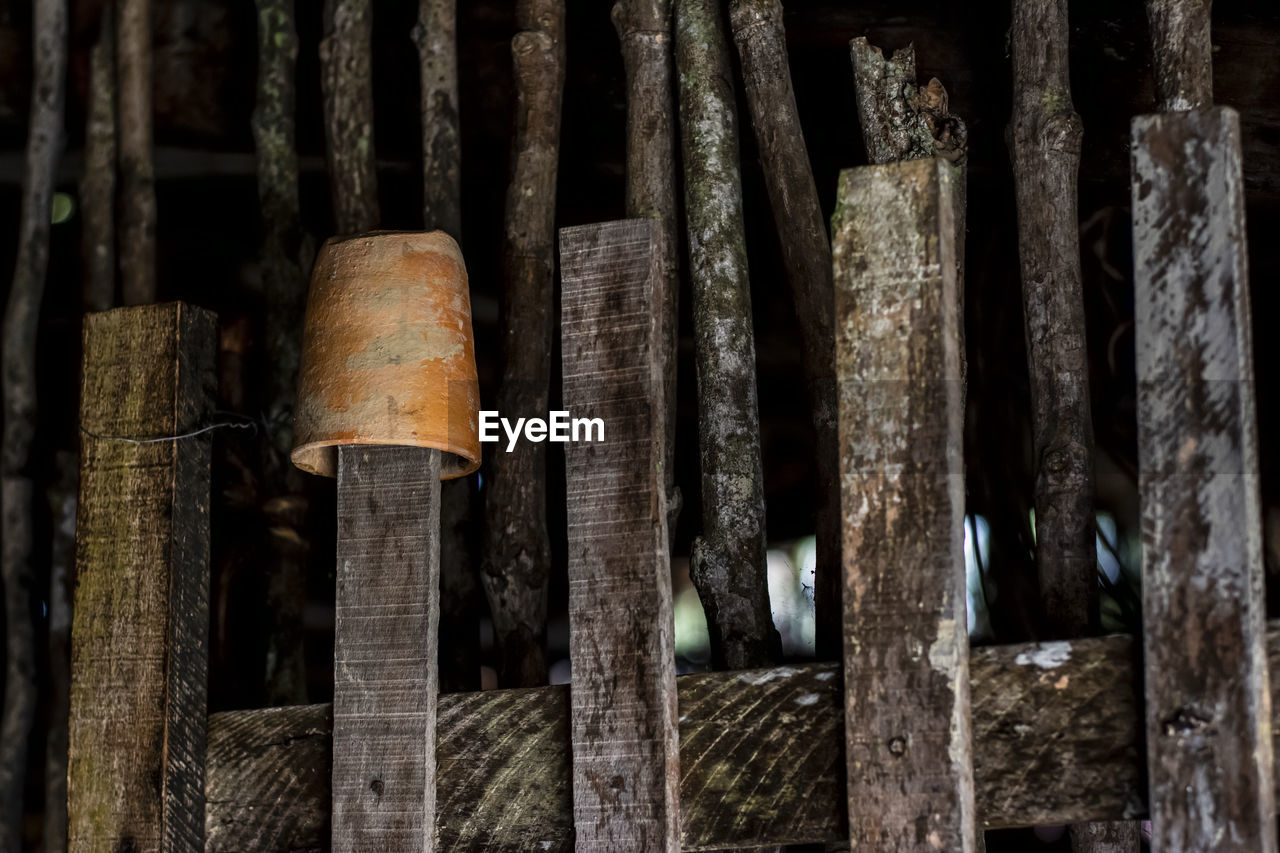 The art of making ceramics in the largest center in latin america. 