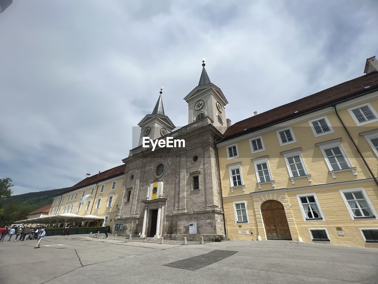 architecture, building exterior, built structure, sky, building, cloud, travel destinations, city, history, the past, nature, religion, place of worship, town, travel, belief, street, low angle view, tower, tourism, outdoors, day, spirituality, no people, château, landmark, facade