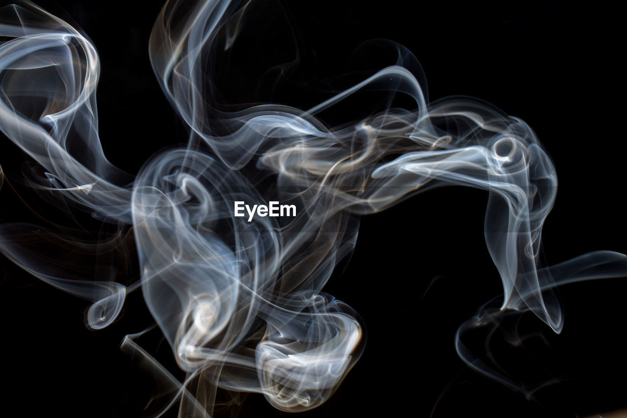 CLOSE-UP OF SMOKE