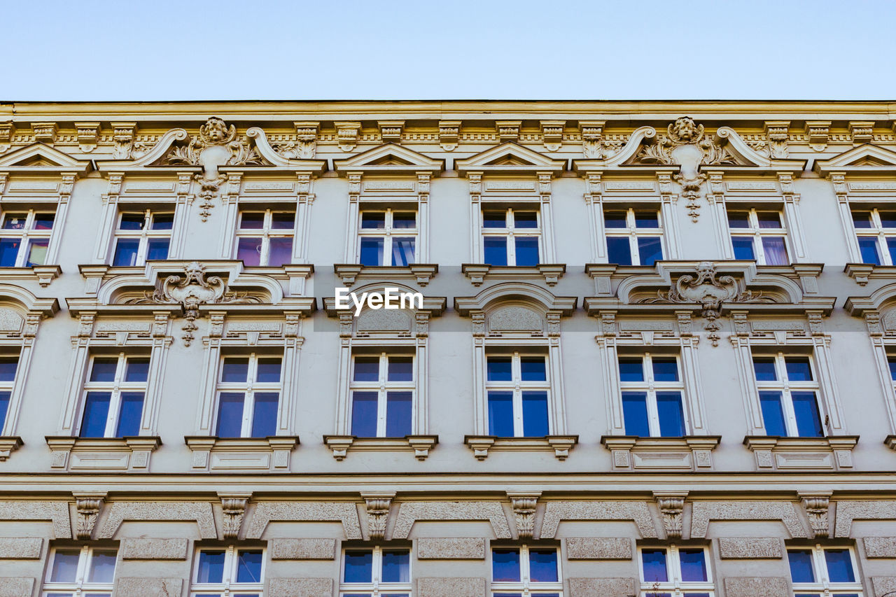 LOW ANGLE VIEW OF HISTORIC BUILDING