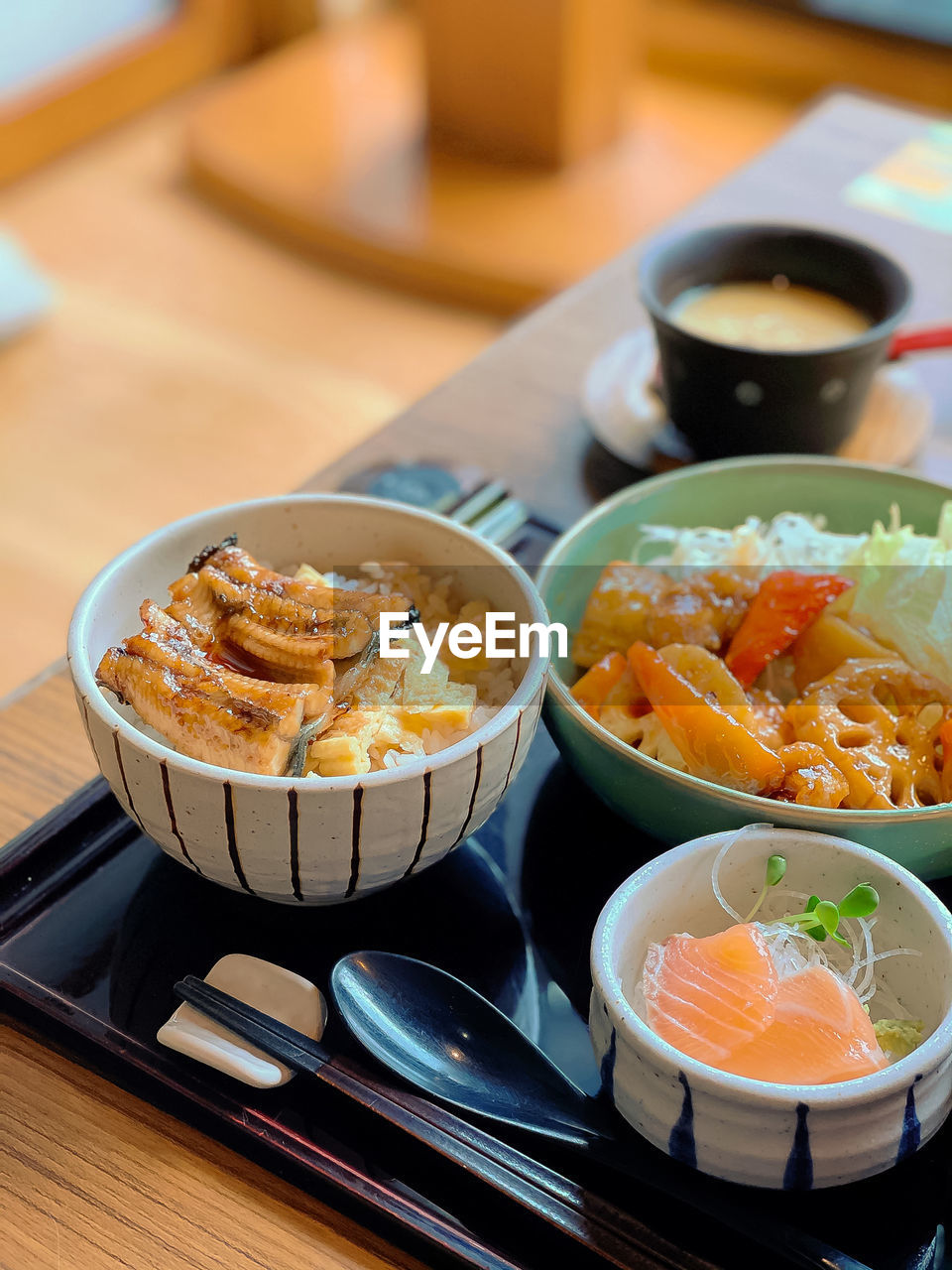 HIGH ANGLE VIEW OF BREAKFAST ON TABLE