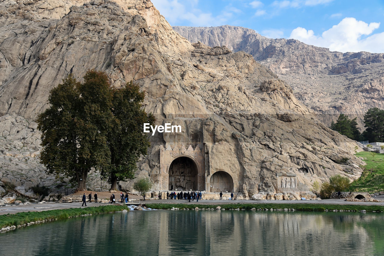 PANORAMIC VIEW OF LAKE AND MOUNTAIN