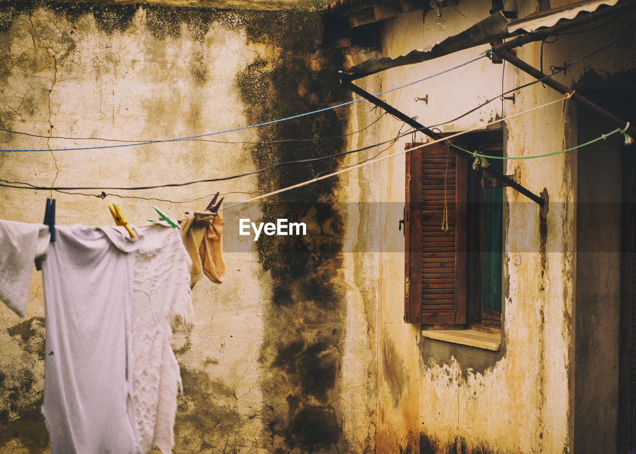 CLOTHES HANGING ON CLOTHESLINE