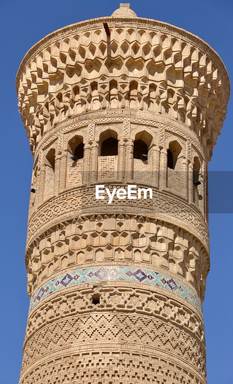 LOW ANGLE VIEW OF A TEMPLE