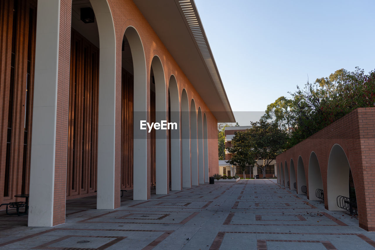 Center for international and publics affairs at usc