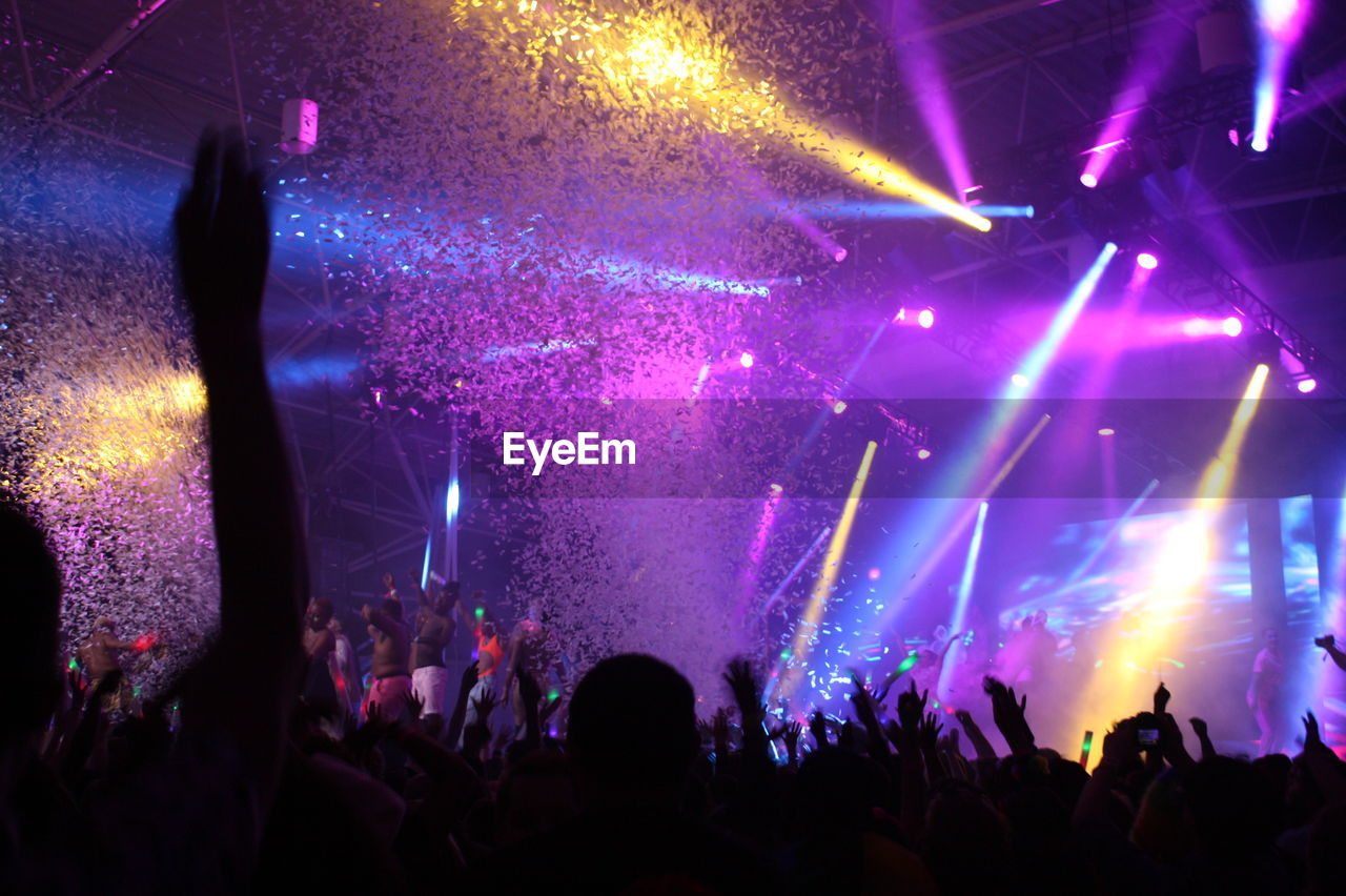 Confetti rave