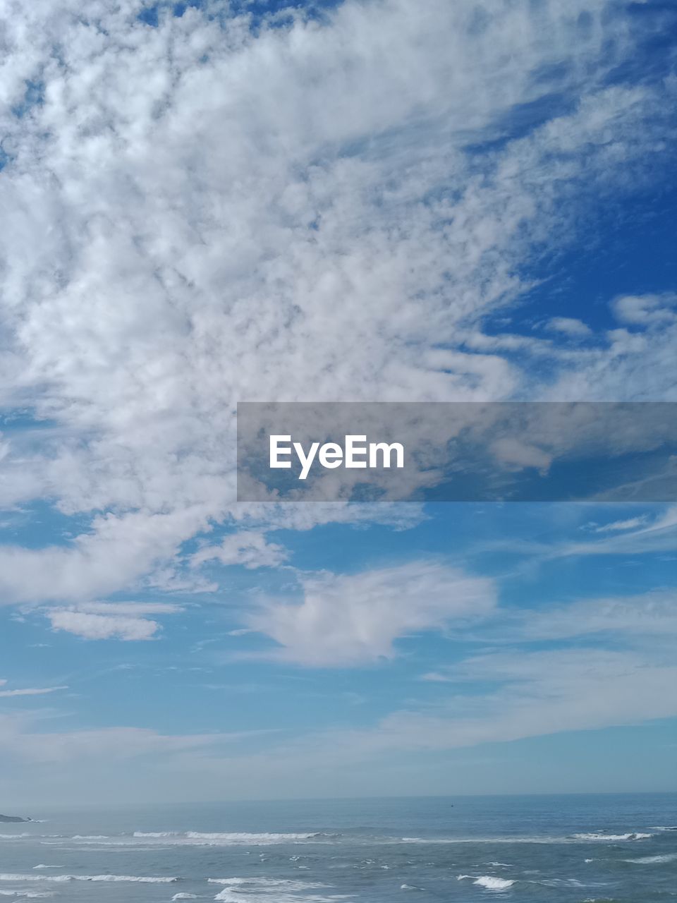 LOW ANGLE VIEW OF SKY OVER SEA