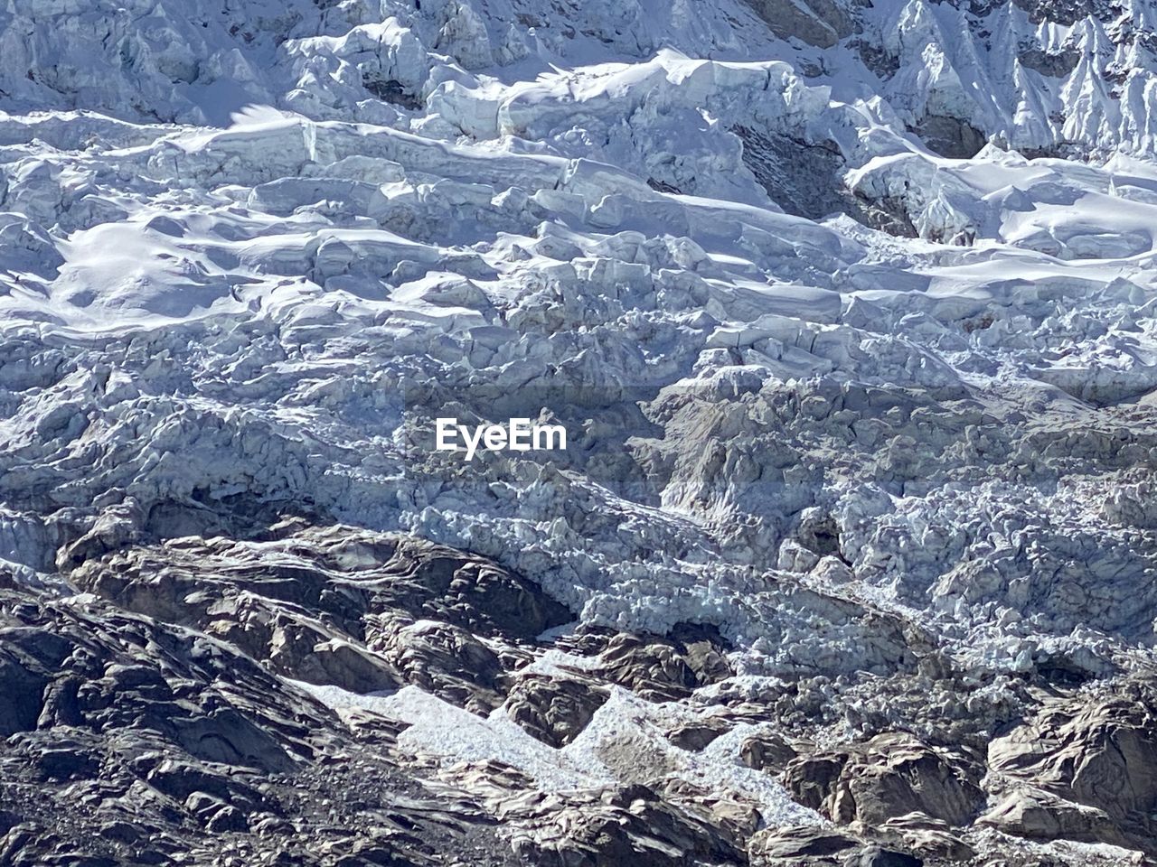 FULL FRAME SHOT OF FROZEN WATERFALL