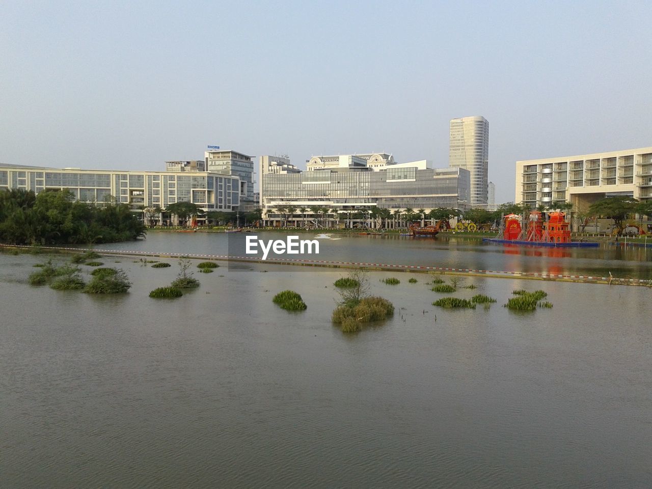 VIEW OF BUILDINGS IN WATER